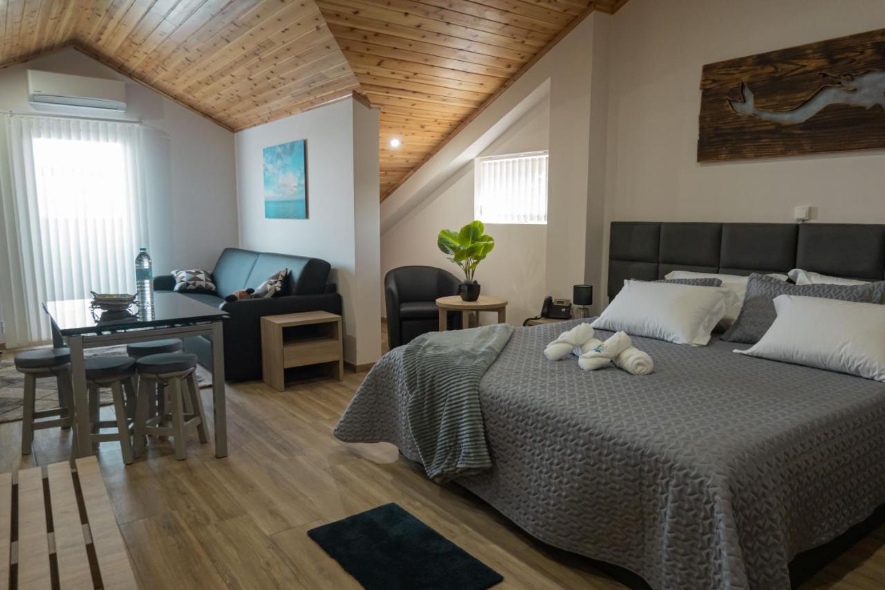 Nereida Hostel Horta  Luaran gambar